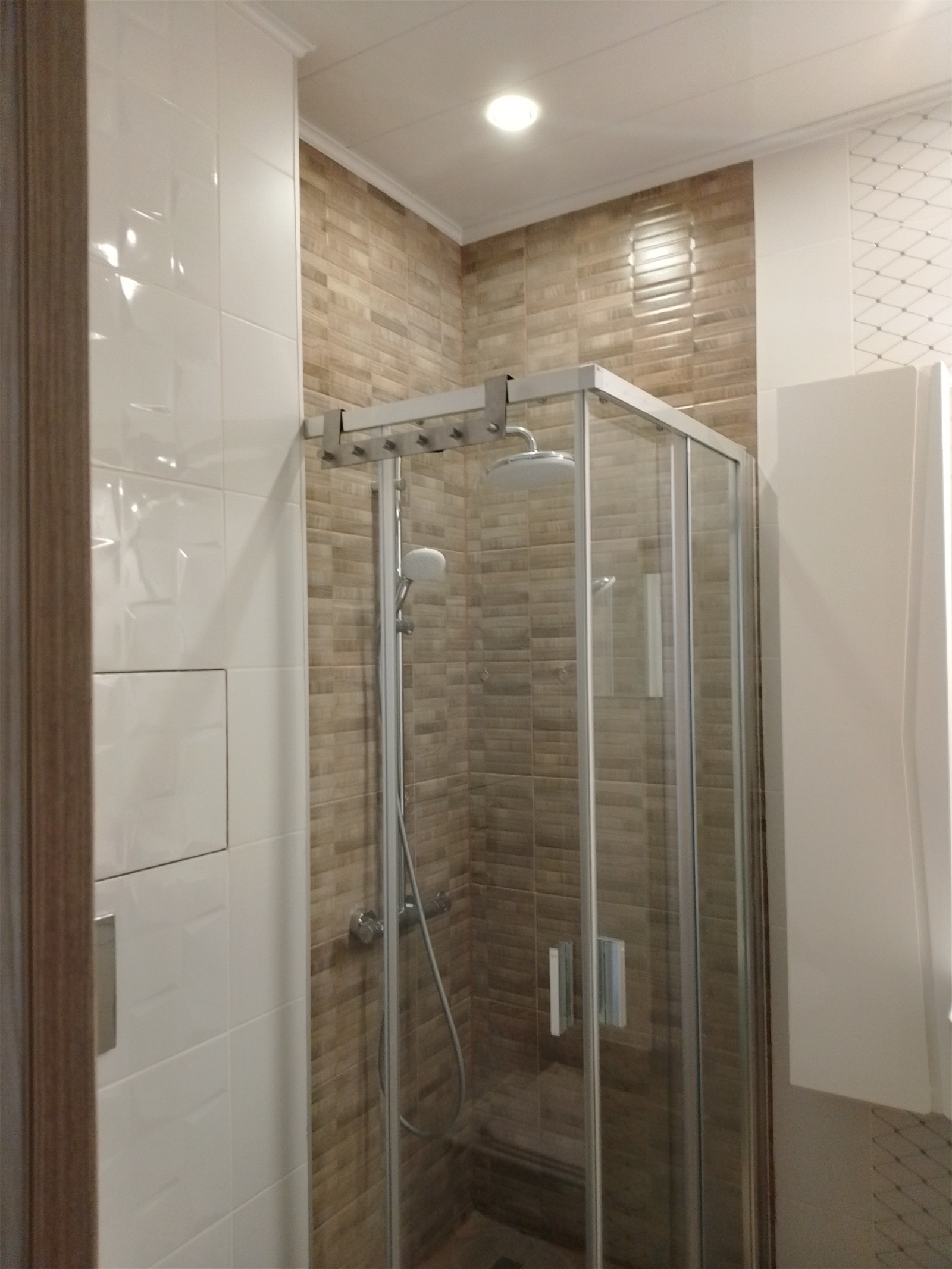 Дава под наем 2-СТАЕН, гр. София, Дружба 2, снимка 7 - Апартаменти - 54349448