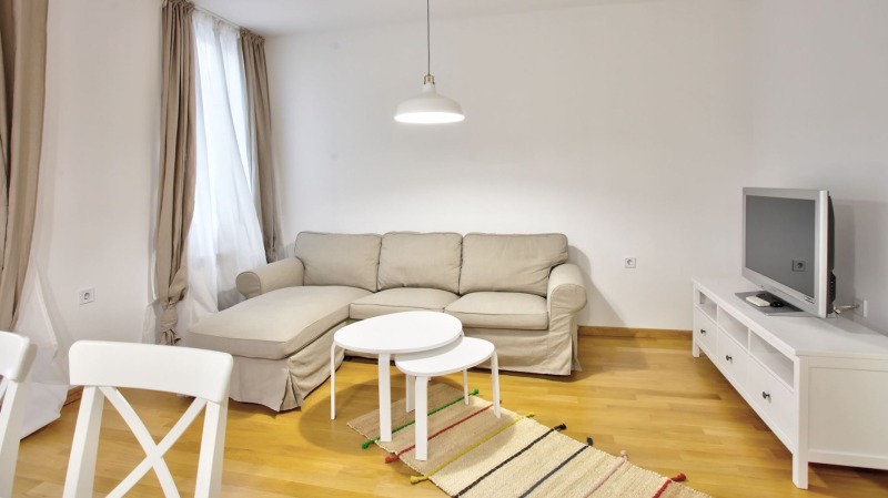 Дава под наем  2-стаен град София , Център , 65 кв.м | 61894519