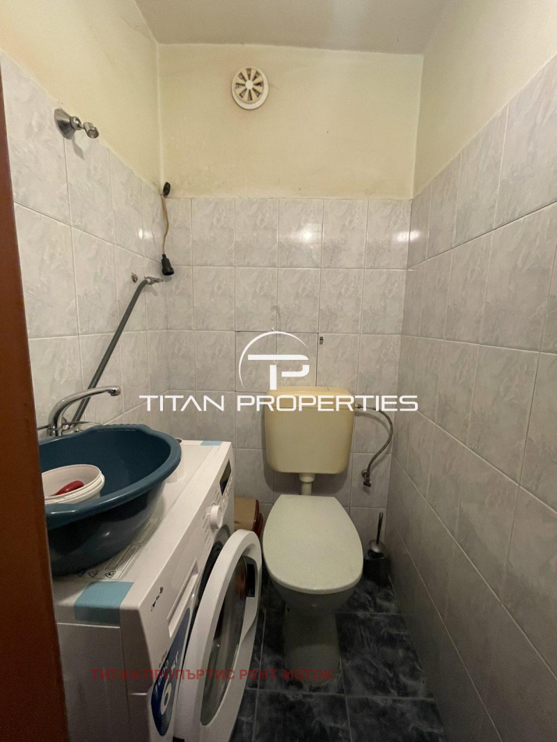 Дава под наем 2-СТАЕН, гр. Бургас, Център, снимка 4 - Апартаменти - 52341956