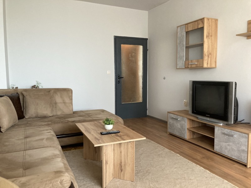 Te huur  2 slaapkamers Varna , Avtogara , 77 m² | 69818329