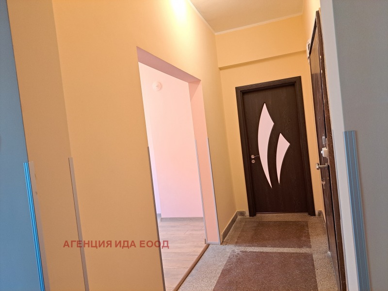 Vuokrattavana  Toimisto Sofia , Tsentar , 70 neliömetriä | 27497092 - kuva [7]