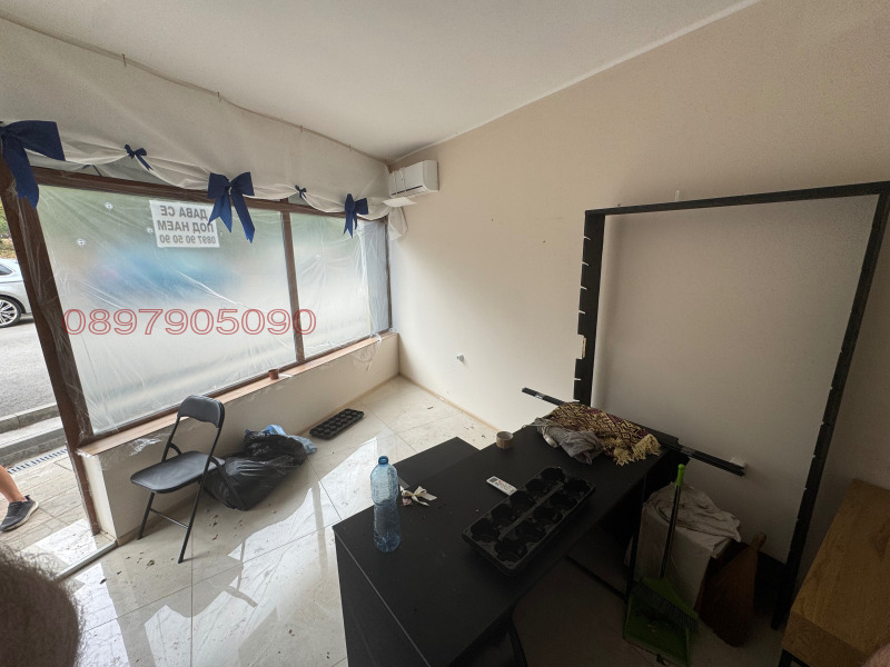 Дава под наем МАГАЗИН, гр. Велико Търново, Център, снимка 2 - Магазини - 52785219