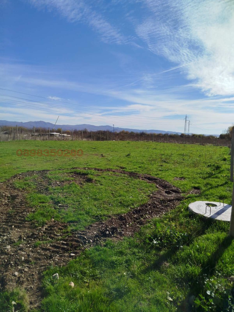 Дава под наем МЯСТО, гр. Карлово, област Пловдив, снимка 5 - Парцели - 52782168