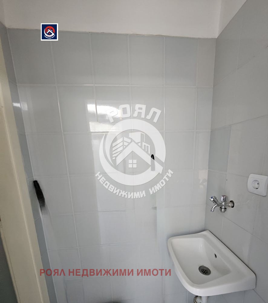 Дава под наем МАГАЗИН, гр. Пловдив, Център, снимка 5 - Магазини - 54636432