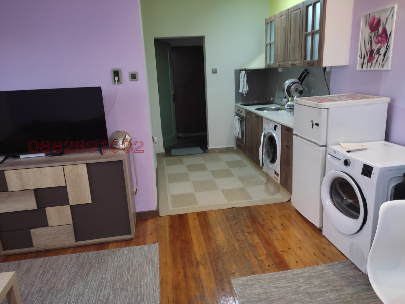 Vuokrattavana  1 makuuhuone Sofia , Tsentar , 50 neliömetriä | 51401603 - kuva [3]