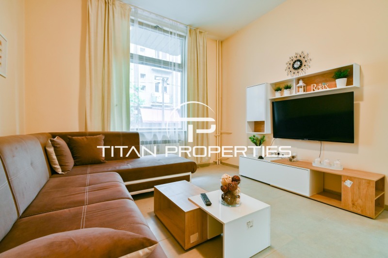 Дава под наем 3-СТАЕН, гр. София, Център, снимка 4 - Апартаменти - 52659392