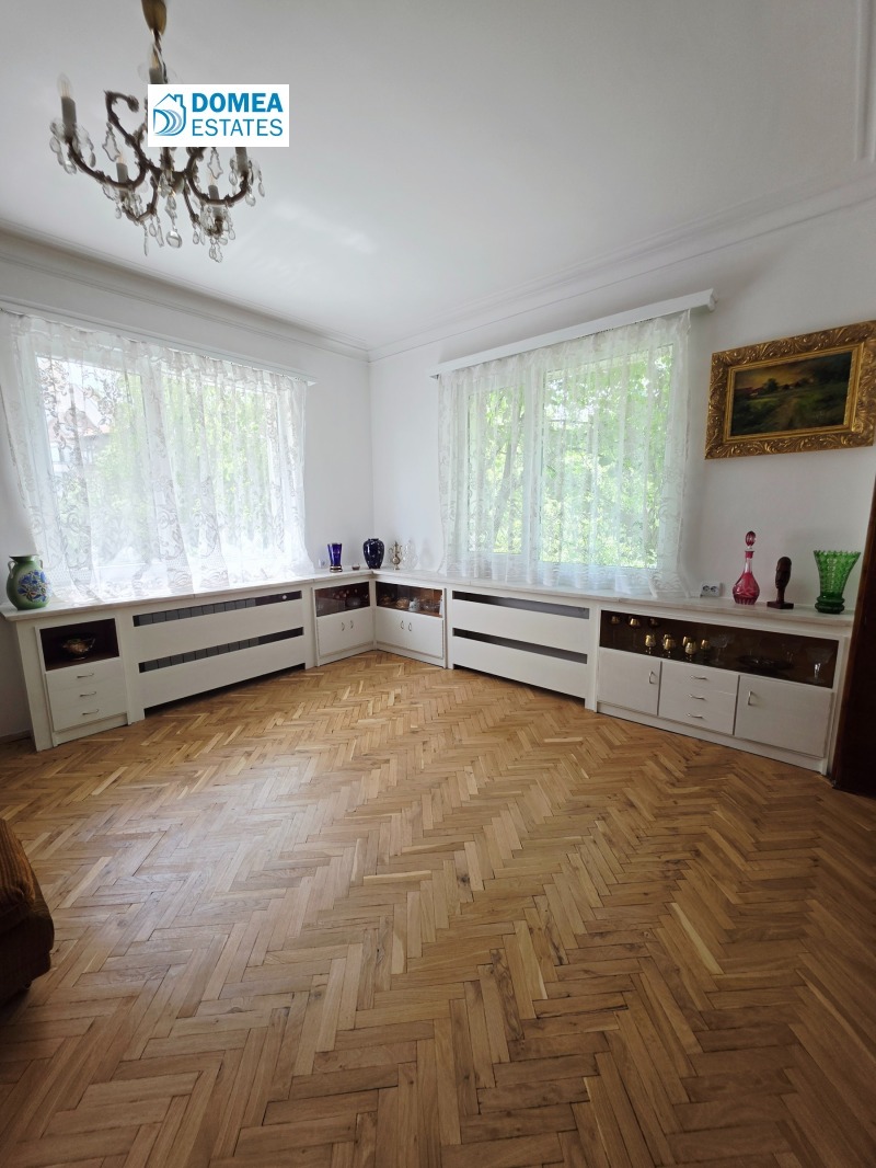 De inchiriat  3+ dormitor Sofia , Iztoc , 135 mp | 24637410 - imagine [4]