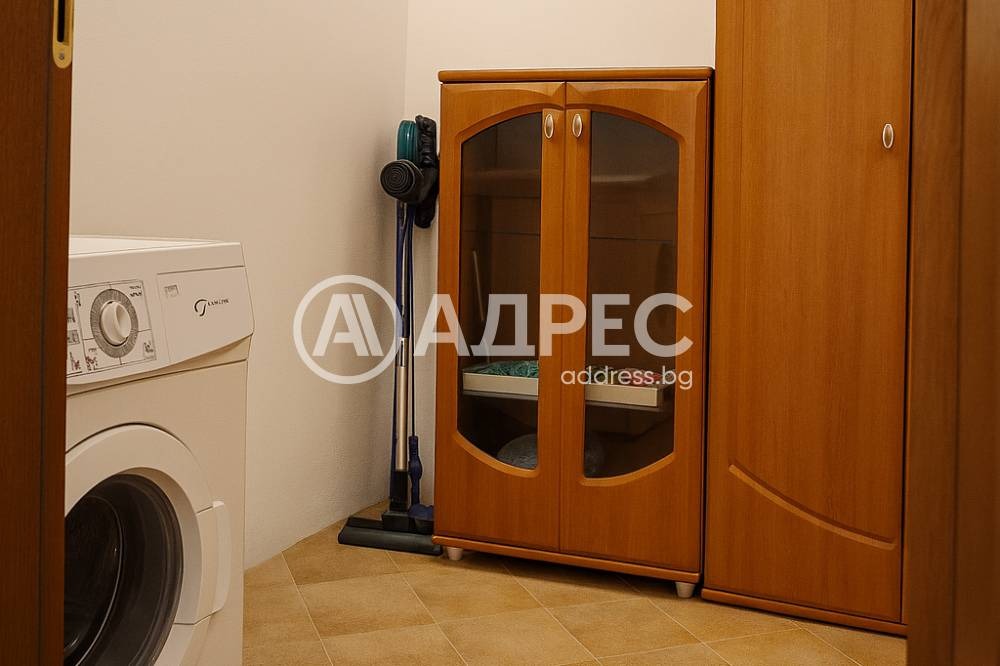 Дава под наем МНОГОСТАЕН, гр. София, Изток, снимка 12 - Апартаменти - 55031549