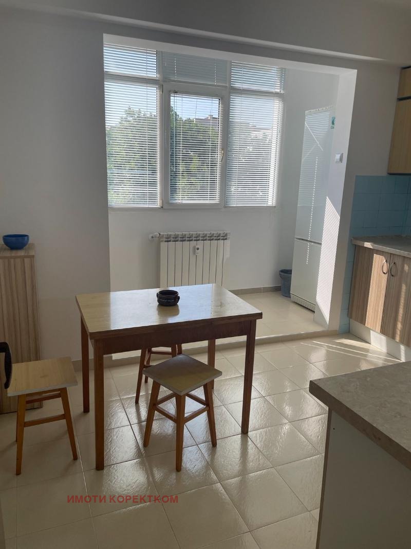 Под наем 3-СТАЕН, град София, Люлин 4 • 550 € • 83375933 — Holmes.bg