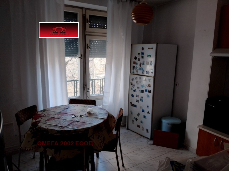 Дава под наем 2-СТАЕН, гр. Русе, Център, снимка 4 - Апартаменти - 52008693