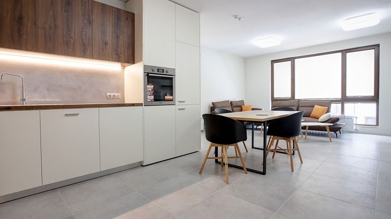Zu vermieten  3 Schlafzimmer Sofia , Simeonowo , 167 qm | 13148392