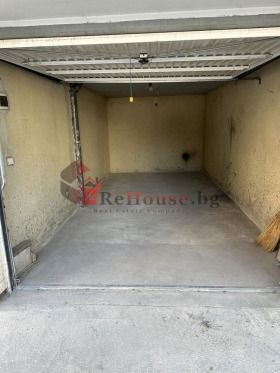 ГАРАЖ, ПАРКОМЯСТО, 20 m2