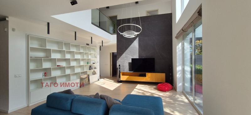 För uthyrning  Hus Sofia , Bistrica , 400 kvm | 89317399 - bild [8]