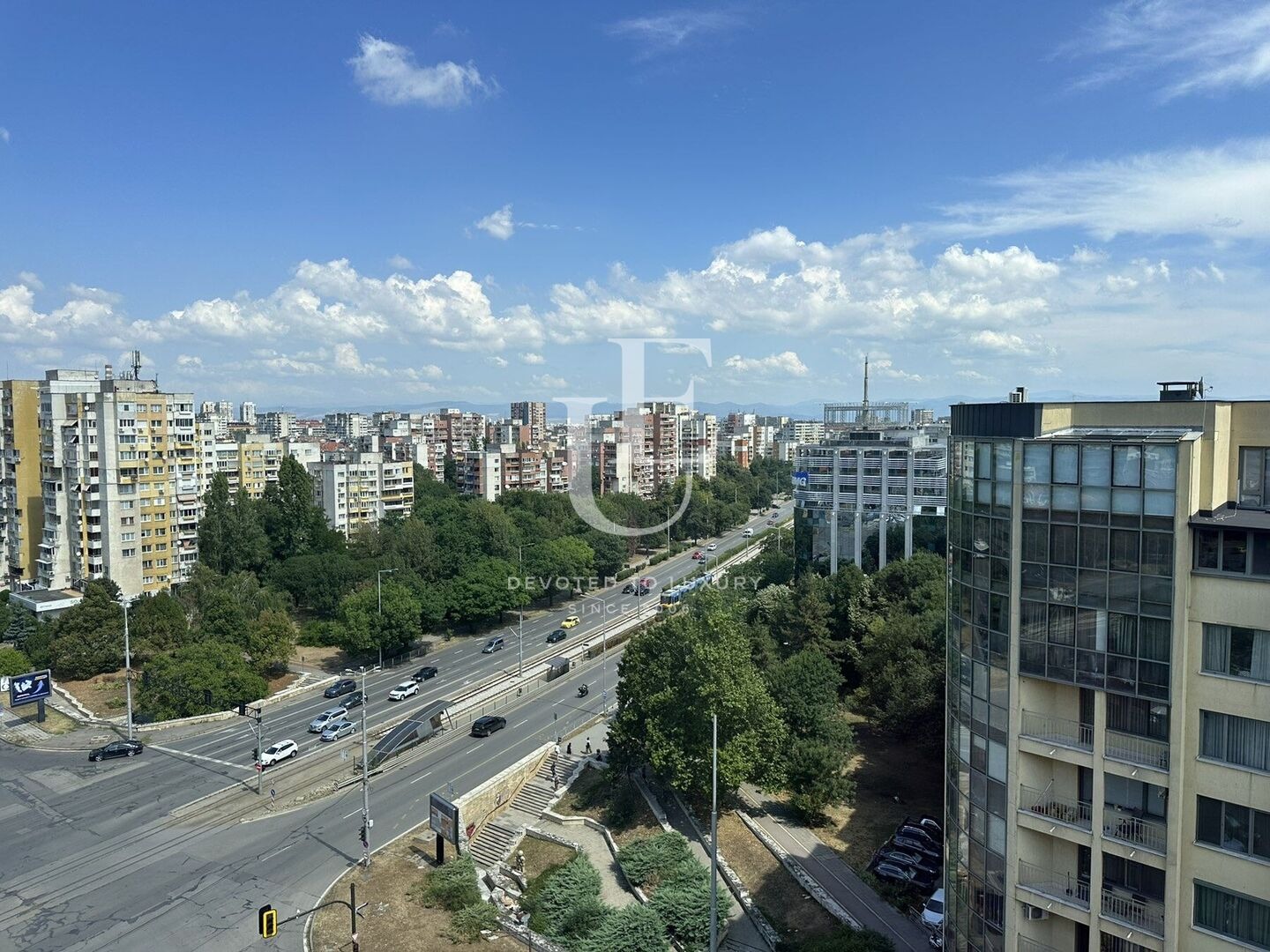 Дава под наем ОФИС, гр. София, Гоце Делчев