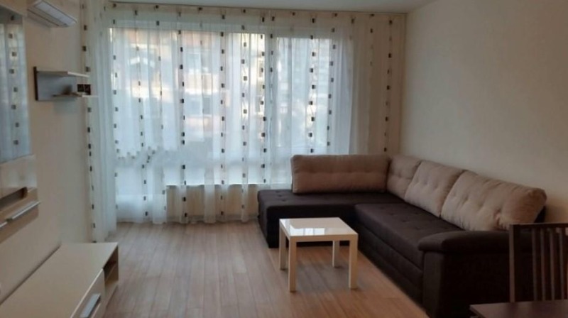 De inchiriat  1 dormitor Sofia , Mladost 4 , 64 mp | 64545218