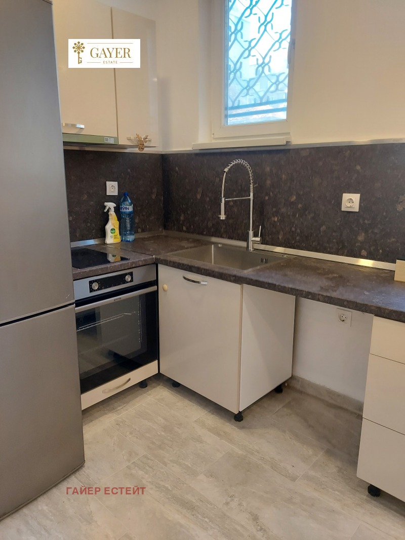 Дава под наем 2-СТАЕН, гр. София, Център, снимка 8 - Апартаменти - 53186183