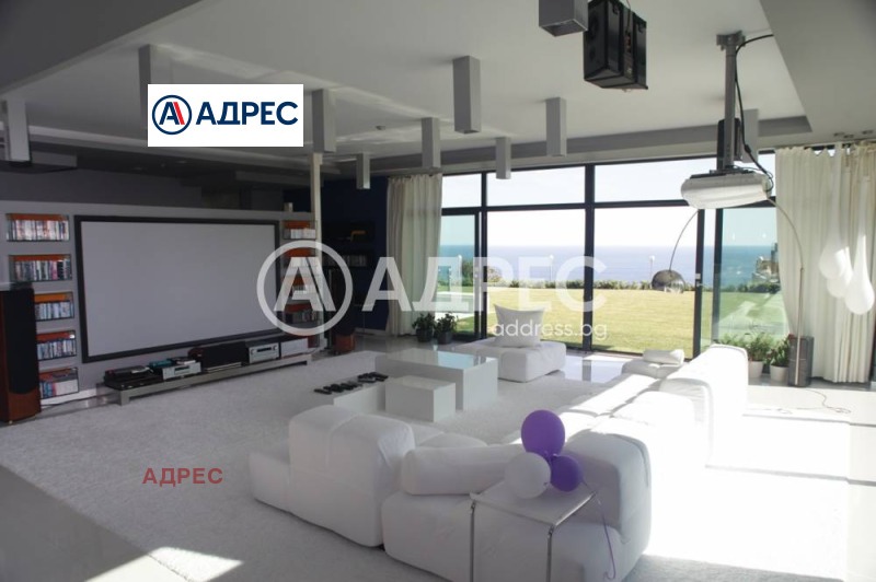 Дава под наем КЪЩА, гр. Варна, Бриз, снимка 4 - Къщи - 52476346