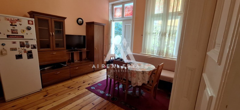Издаје се  Студио Плевен , Идеален центар , 50 м2 | 18046678 - слика [3]