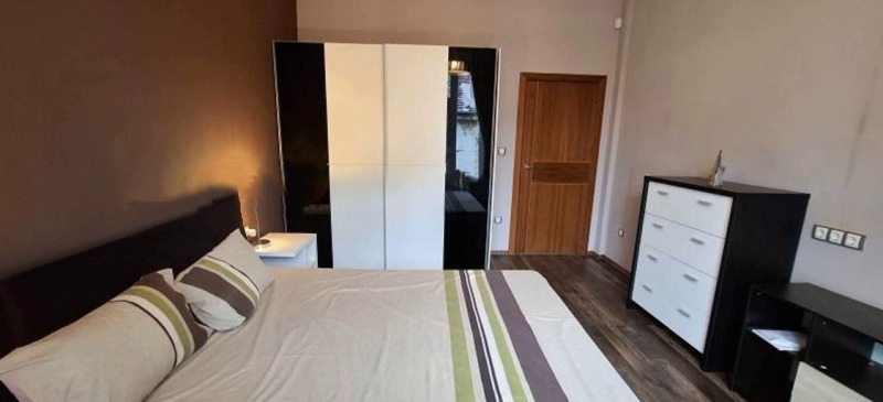 Til leie  1 soverom Sofia , Tsentar , 70 kvm | 32698829 - bilde [7]
