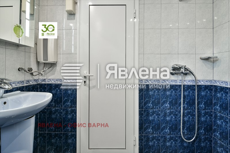 Дава под наем МНОГОСТАЕН, гр. Варна, Център, снимка 15 - Апартаменти - 53158753