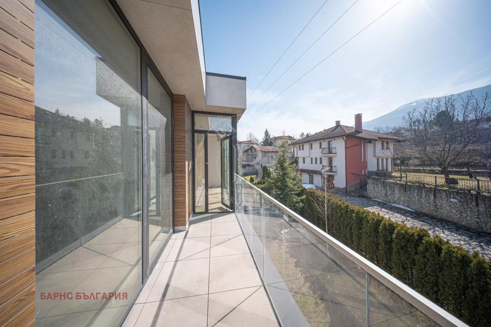 Дава под наем КЪЩА, гр. София, Бояна, снимка 2 - Къщи - 54114035