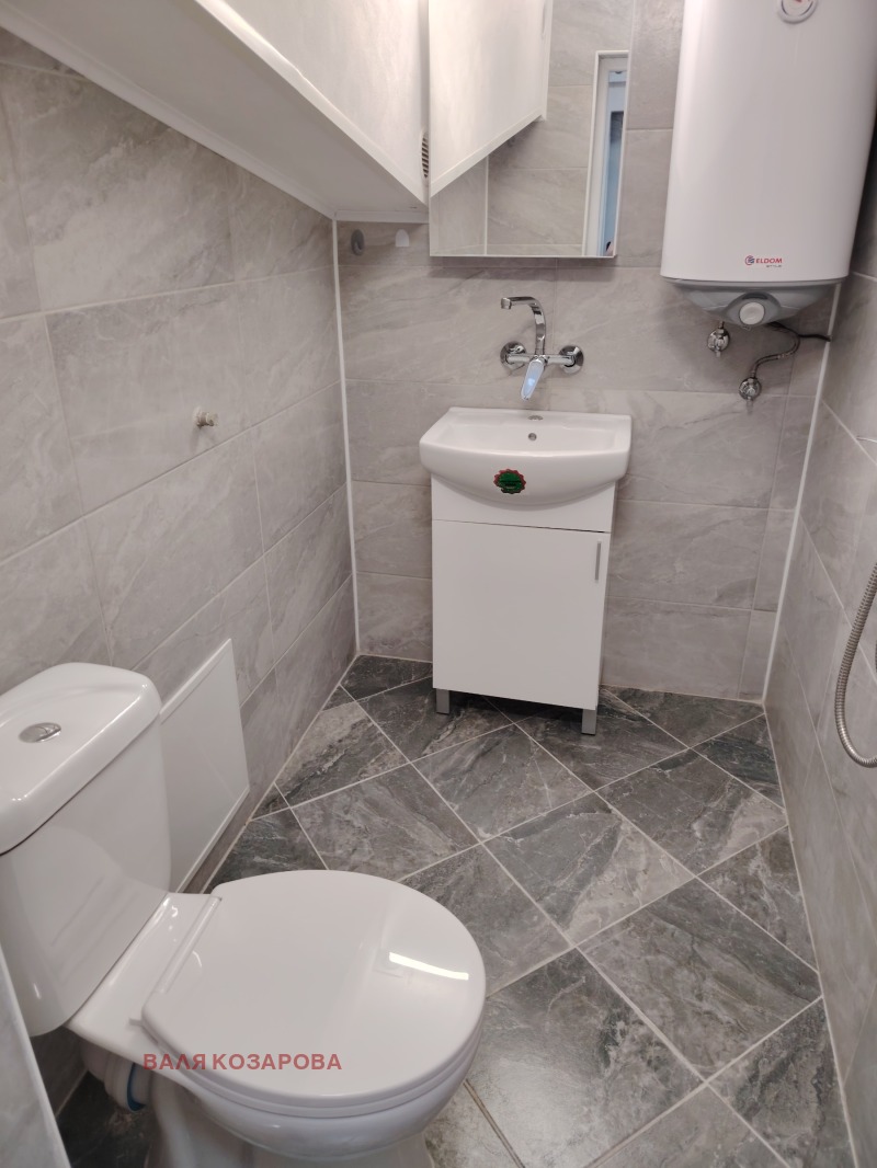 Da affittare  Studio Pleven , Shirok tsentar , 50 mq | 75537272 - Immagine [7]