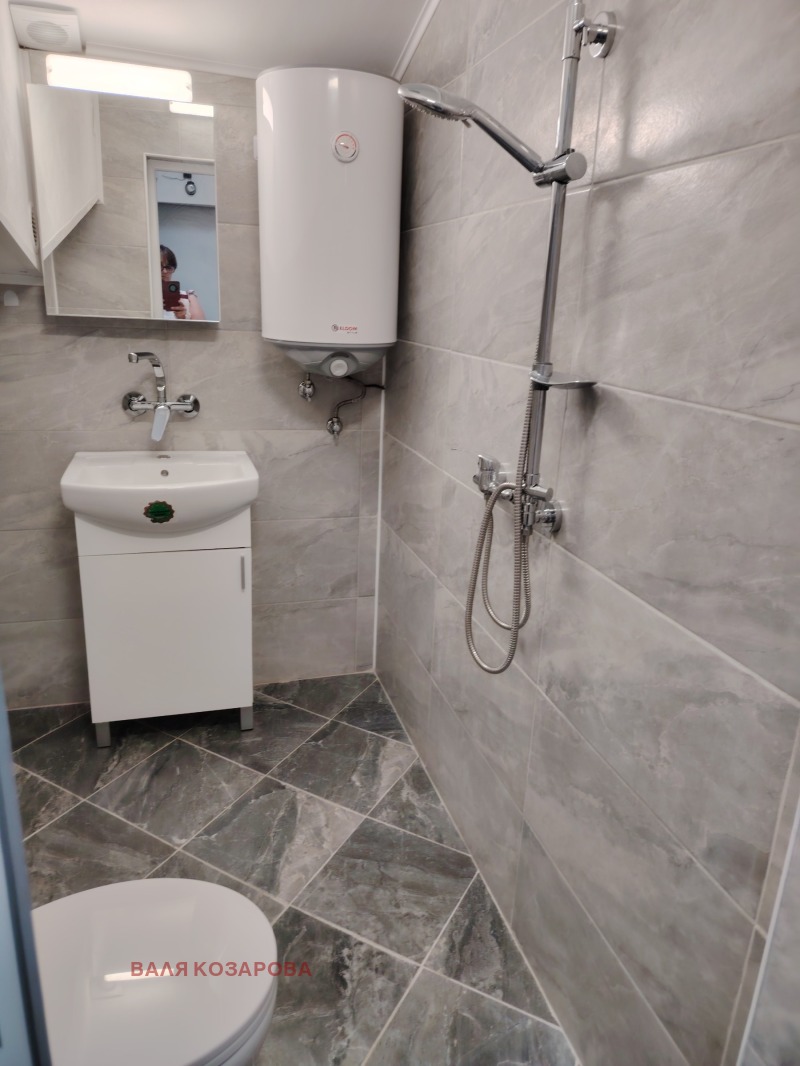 Da affittare  Studio Pleven , Shirok tsentar , 50 mq | 75537272 - Immagine [8]