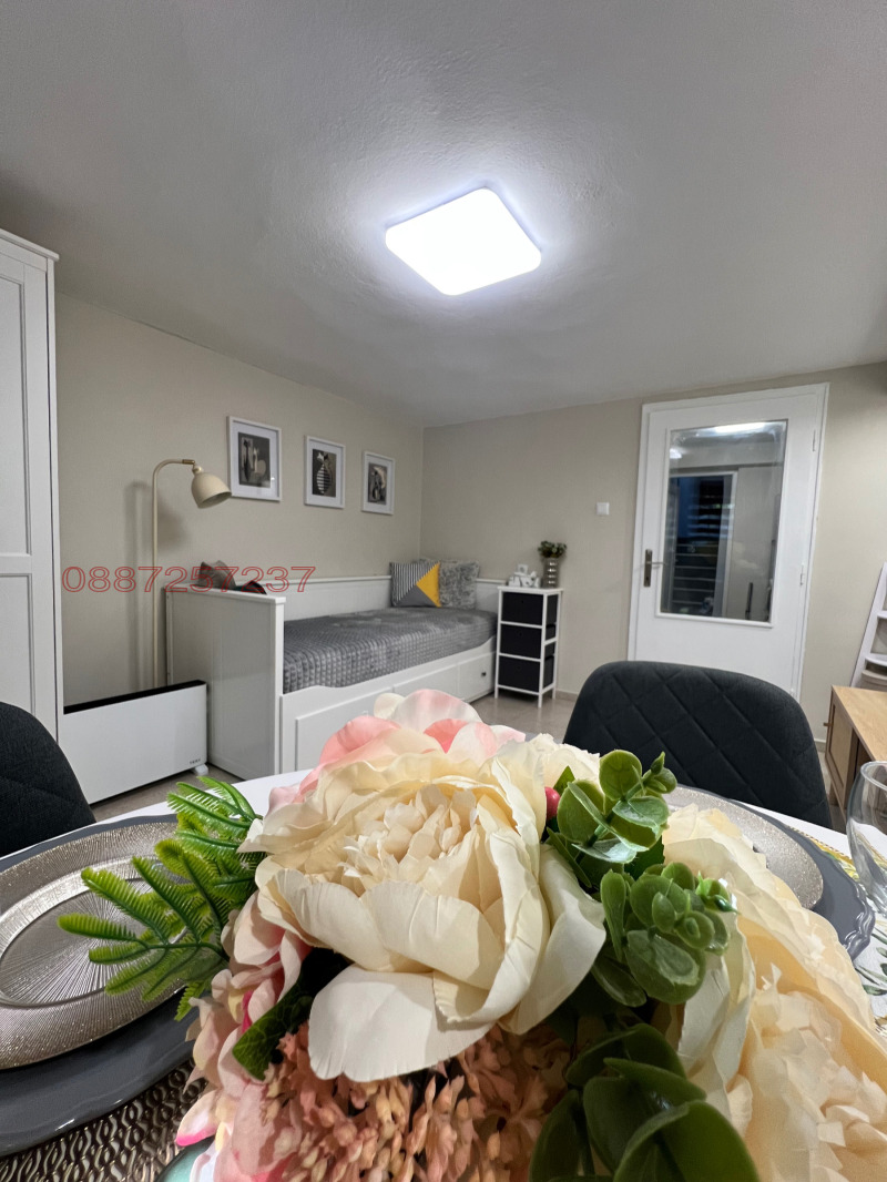 De inchiriat  Studio Varna , Ocrâjna bolnița-Generali , 25 mp | 98174396