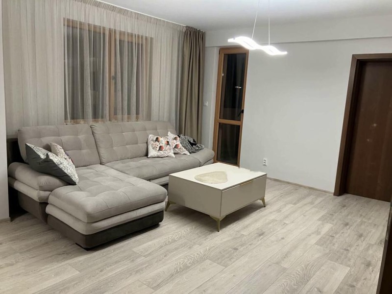 Дава под нем  3-стаен, град София, Студентски град •  875 EUR • ID 13458812 — holmes.bg - [1] 