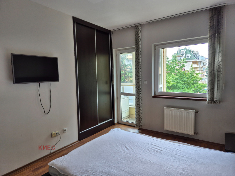 Kiadó  2 hálószobás Sofia , Manastirski livadi , 115 négyzetméter | 81415080 - kép [12]