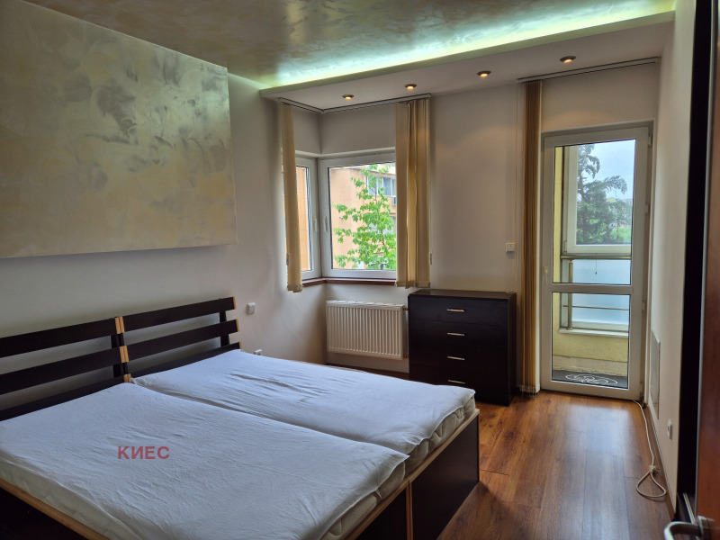 Kiadó  2 hálószobás Sofia , Manastirski livadi , 115 négyzetméter | 81415080 - kép [6]