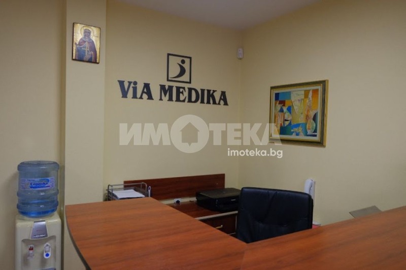 Kiadó  Ipari épület Sofia , Centar , 250 négyzetméter | 94305268 - kép [2]