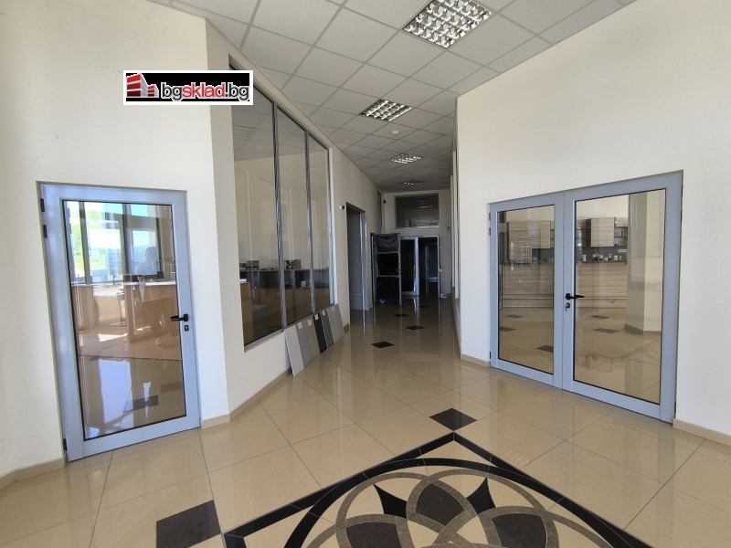 Da affittare  Ufficio Sofia , Iliiantsi , 330 mq | 56031713 - Immagine [4]