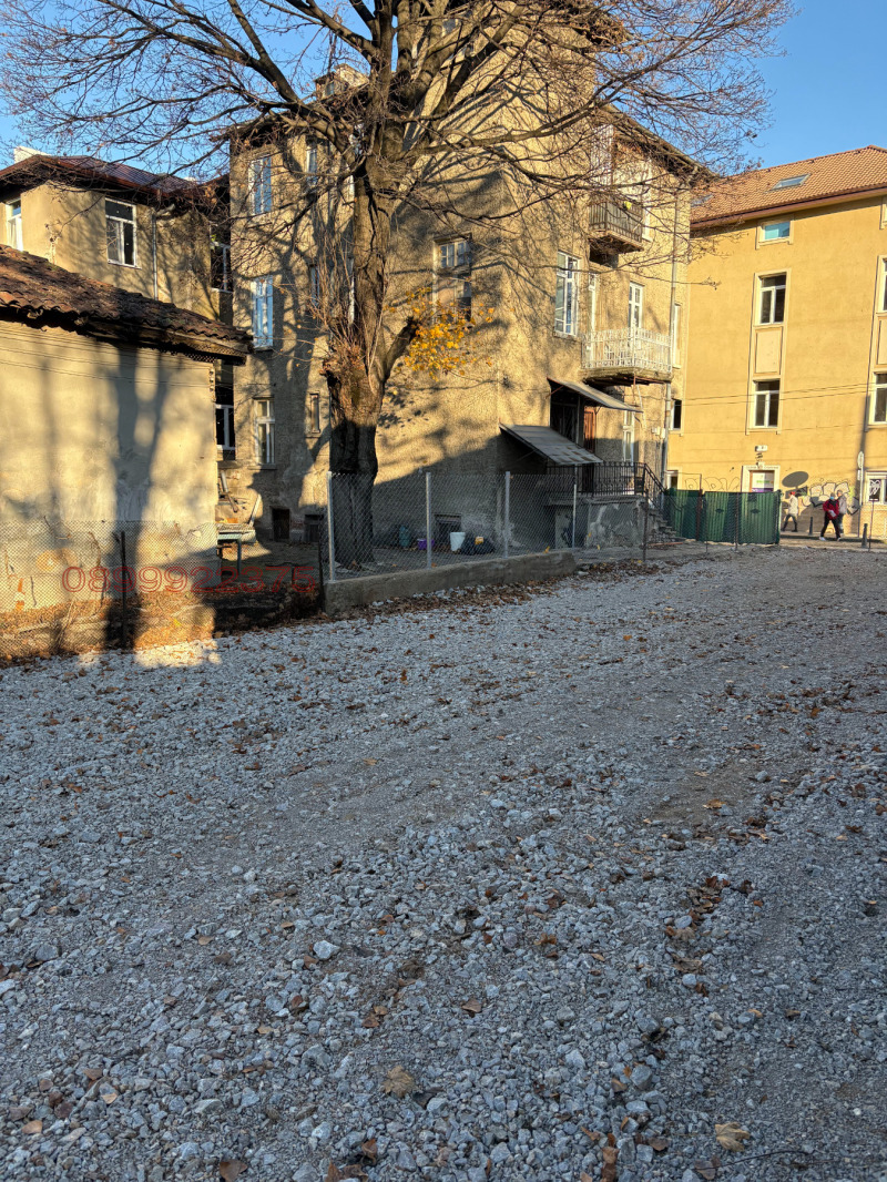 Дава под наем МЯСТО, гр. София, Зона Б-5