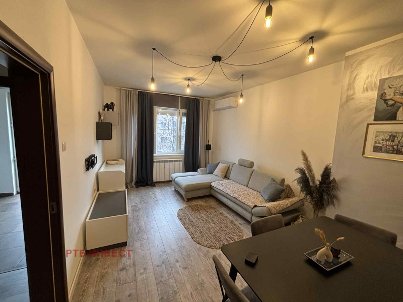 Дава под наем 2-СТАЕН, гр. София, Център, снимка 5 - Апартаменти - 53358582