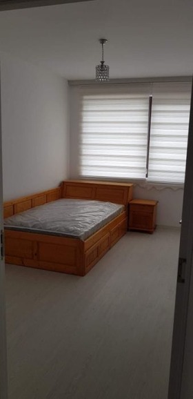 ���� ��� ���� 3-����� | Imot.bg � ����� ������ 8