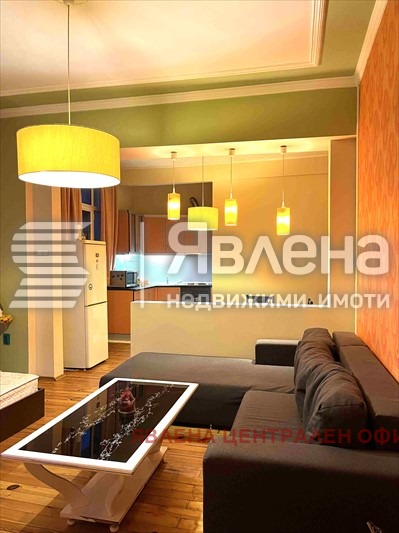 Дава под наем 2-СТАЕН, гр. София, Център