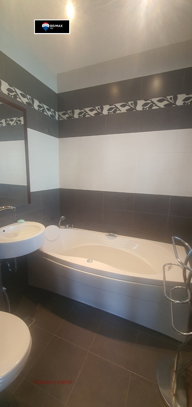 Til leje  Loft Sofia , Studentski grad , 75 kvm | 89843348 - billede [7]