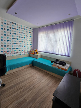 ���� ��� ���� 3-����� | Imot.bg � ����� ������ 11