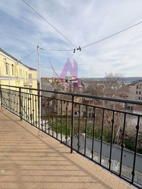 3 bedroom Tsentar, Varna 8