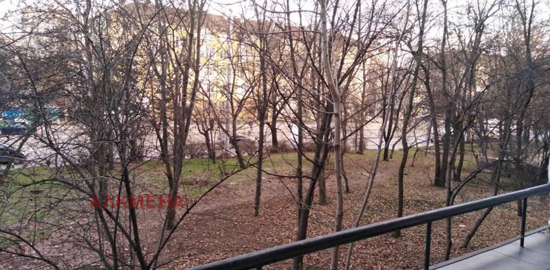 Дава под наем 2-СТАЕН, гр. София, Света Троица, снимка 7 - Апартаменти - 56157473