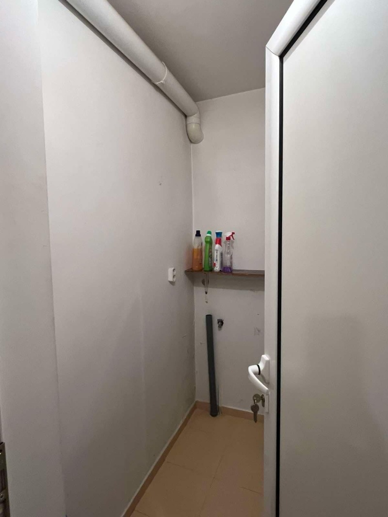 För uthyrning  1 sovrum Sofia , Goce Deltjev , 85 kvm | 52707935 - bild [11]