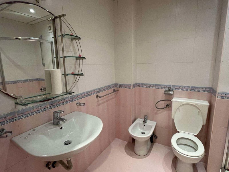 För uthyrning  1 sovrum Sofia , Goce Deltjev , 85 kvm | 52707935 - bild [9]