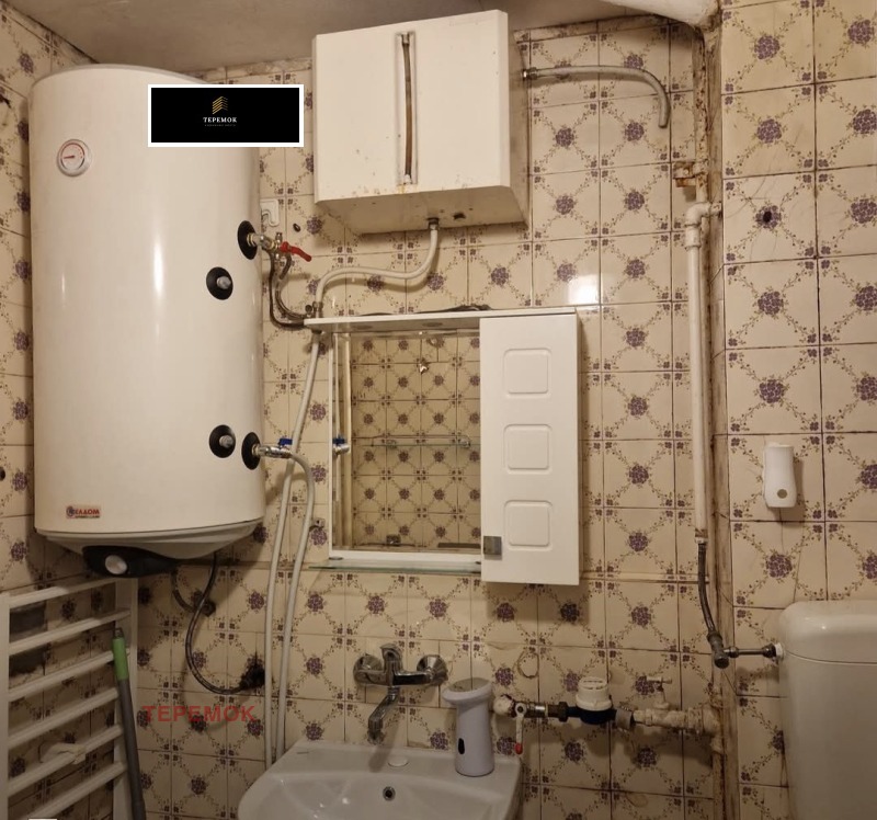 Дава под наем 2-СТАЕН, гр. Шумен, Тракия, снимка 9 - Апартаменти - 53029327