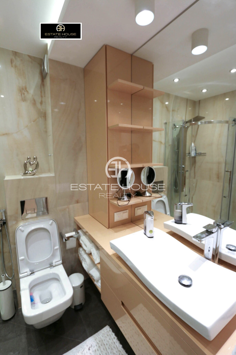 Дава под наем 3-СТАЕН, гр. София, Център, снимка 8 - Апартаменти - 52834704