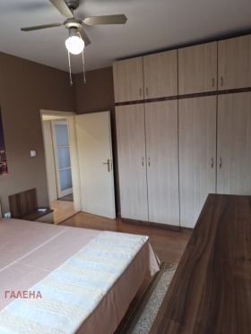 ���� ��� ���� 3-����� | Imot.bg � ����� ������ 6