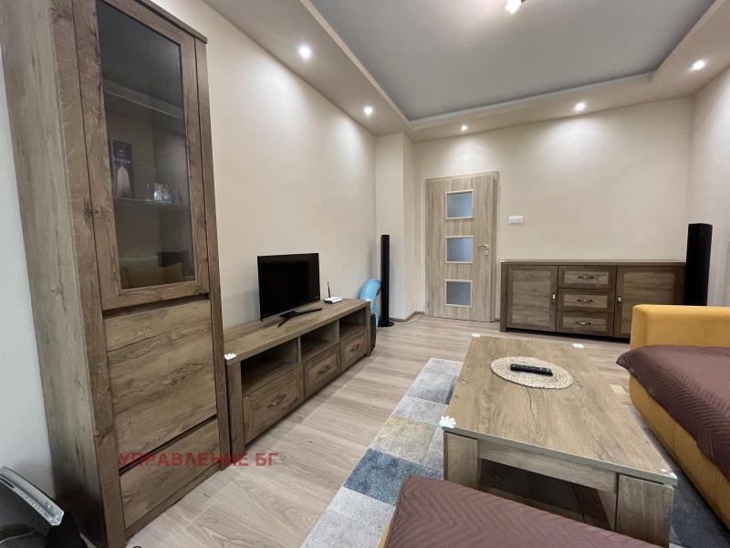 En renta  1 dormitorio Sofia , Jadzhi Dimitar , 65 metros cuadrados | 80112934 - imagen [4]