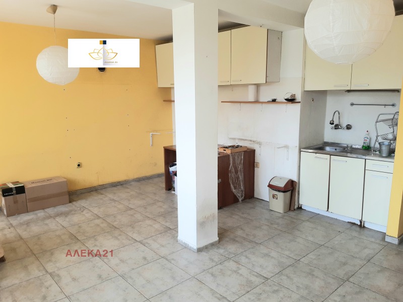 Под наем 3-СТАЕН, град София, Зона Б-5-3 • 490 € • 30348896 — Holmes.bg