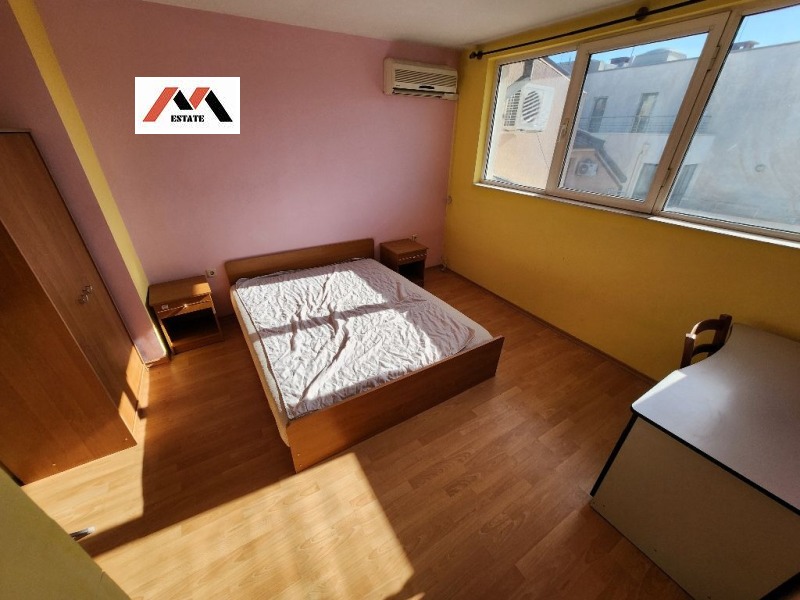 Te huur  3+ slaapkamer Stara Zagora , Tsentar , 280 m² | 11748879 - afbeelding [17]