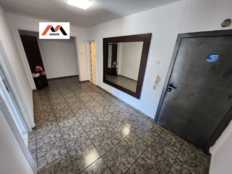 Te huur  3+ slaapkamer Stara Zagora , Tsentar , 280 m² | 11748879 - afbeelding [4]